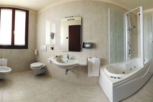Hotel Villa Dei Carpini Oderzo Zewnętrze zdjęcie