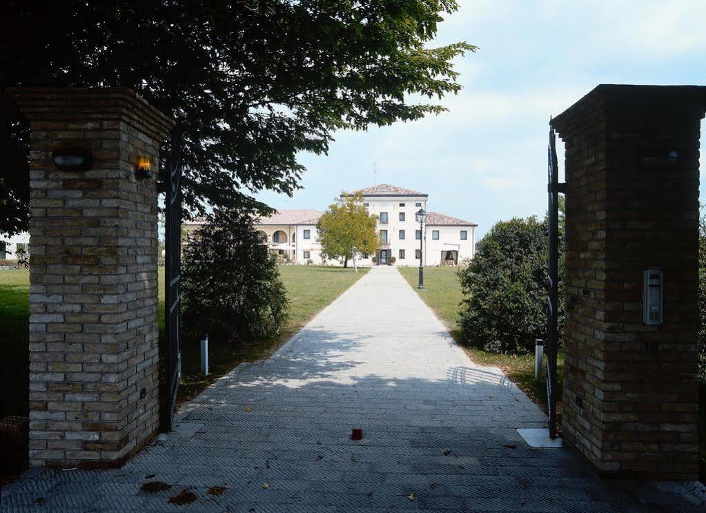 Hotel Villa Dei Carpini Oderzo Zewnętrze zdjęcie