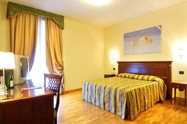 Hotel Villa Dei Carpini Oderzo Zewnętrze zdjęcie